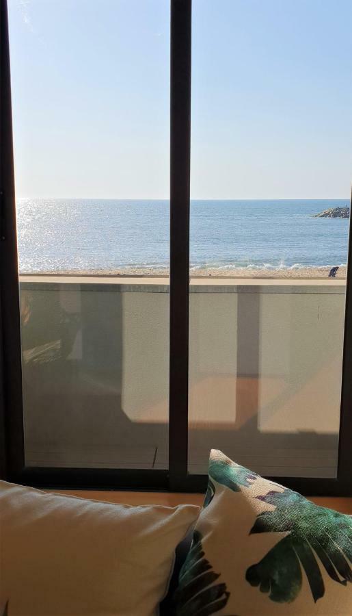 The Shore@Greencoast - Waterfront Beach House Espinho Espinho  Exteriör bild